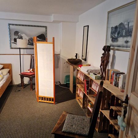 Grosses Gemuetliches Zimmer Mit Eigener Dusche Und Sauna Auf Wunsch Rheinstetten Eksteriør billede